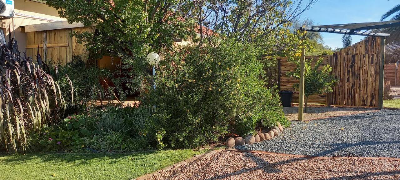 Mitat Guesthouse Beaufort West Exterior photo