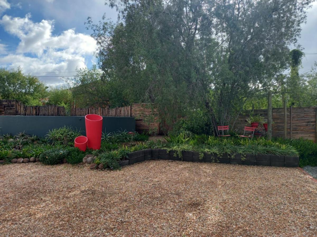 Mitat Guesthouse Beaufort West Exterior photo
